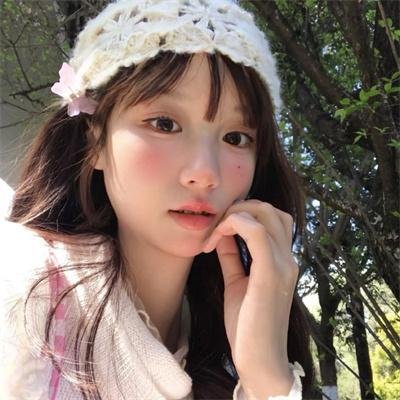 绝代艳星宝莲的一生